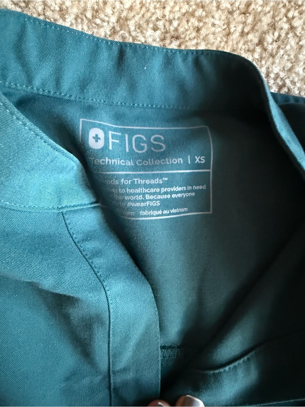 Figs Scrub Set - Picture 3 of 7